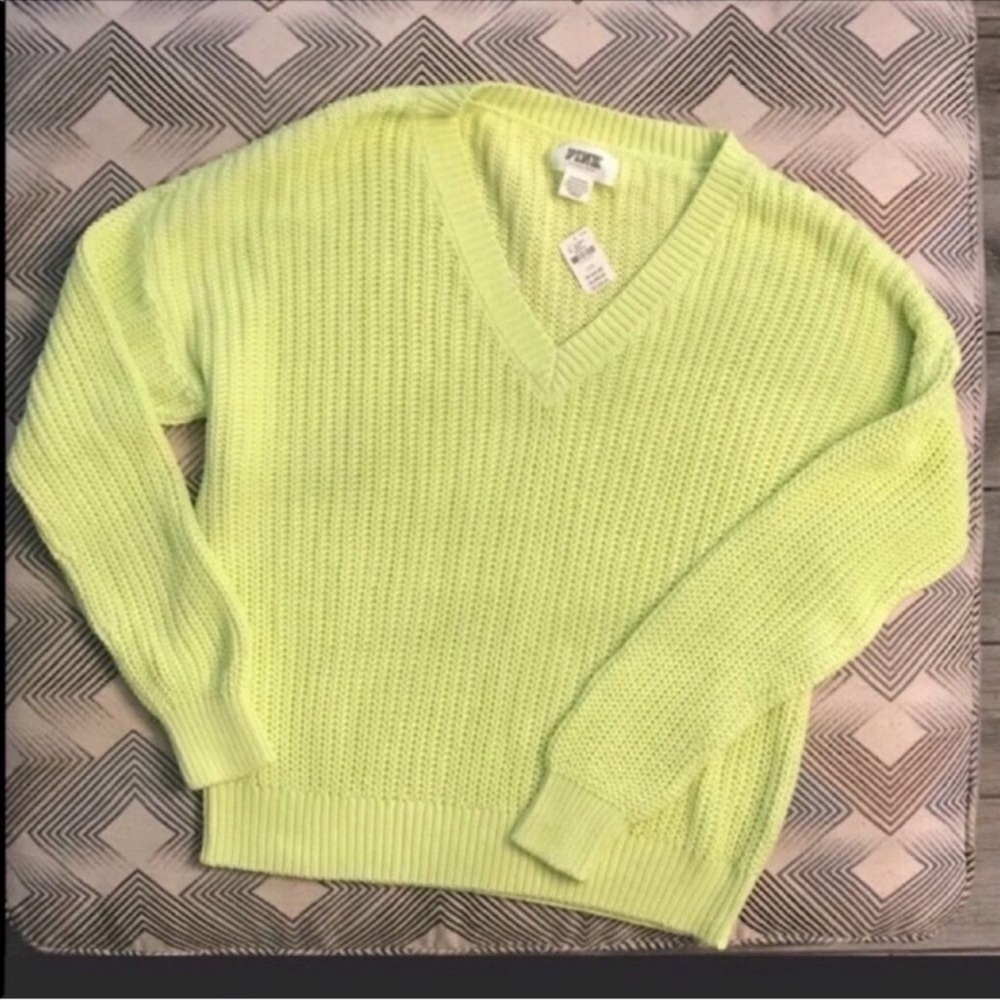 Pink Victoria’s Secret BOYFRIEND V-NECK SWEATER